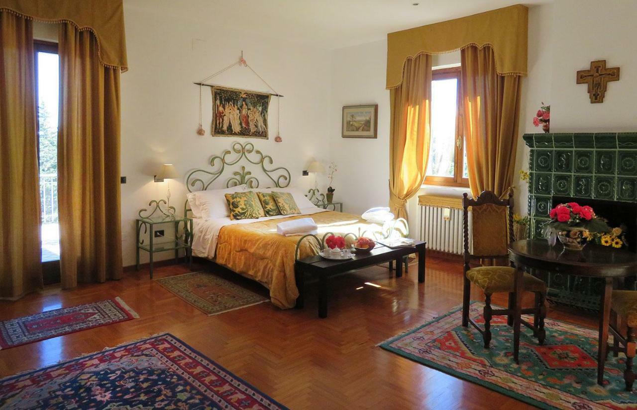 Villa Sant'Uberto Country Inn Radda in Chianti Εξωτερικό φωτογραφία